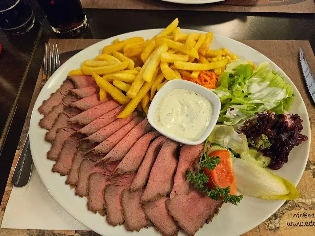 Vanessa Teuscher_Eddie's Cafe Restaurant & Bar_Brügg_review