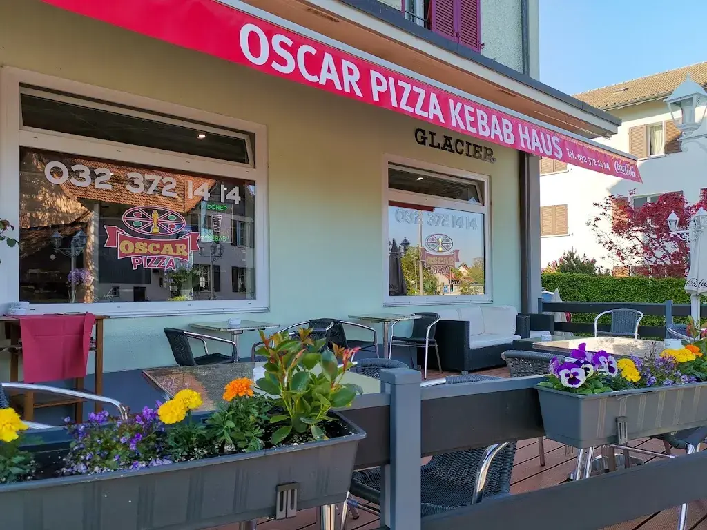 Oscar Pizzeria restaurant à Brügg
