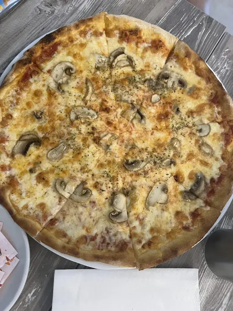 Pelin Pekel_Happy Pizzeria Täuffelen_Täuffelen_review