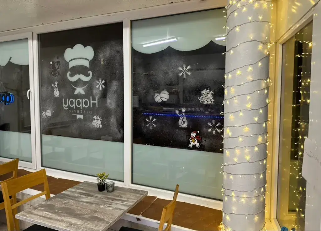 Happy Pizzeria Täuffelen restaurant in Täuffelen