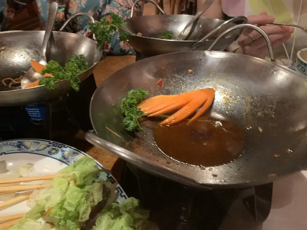 Pawarisa Hirantanes_China Restaurant Puce_Aarberg_review