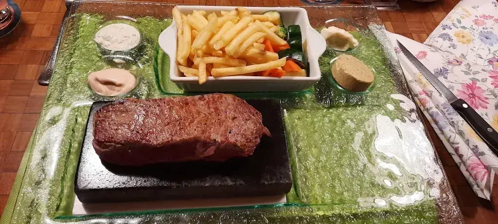 Raj Agassi_Gasthof Bühl_Schwarzenburg_review