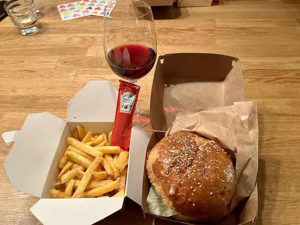 Menu_32Corner-Hermrigen_Hermrigen_image_8