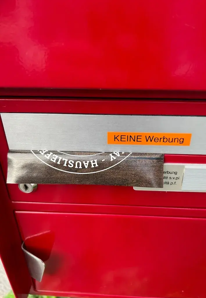 Andreas Aebi_32Corner-Hermrigen_Hermrigen_review