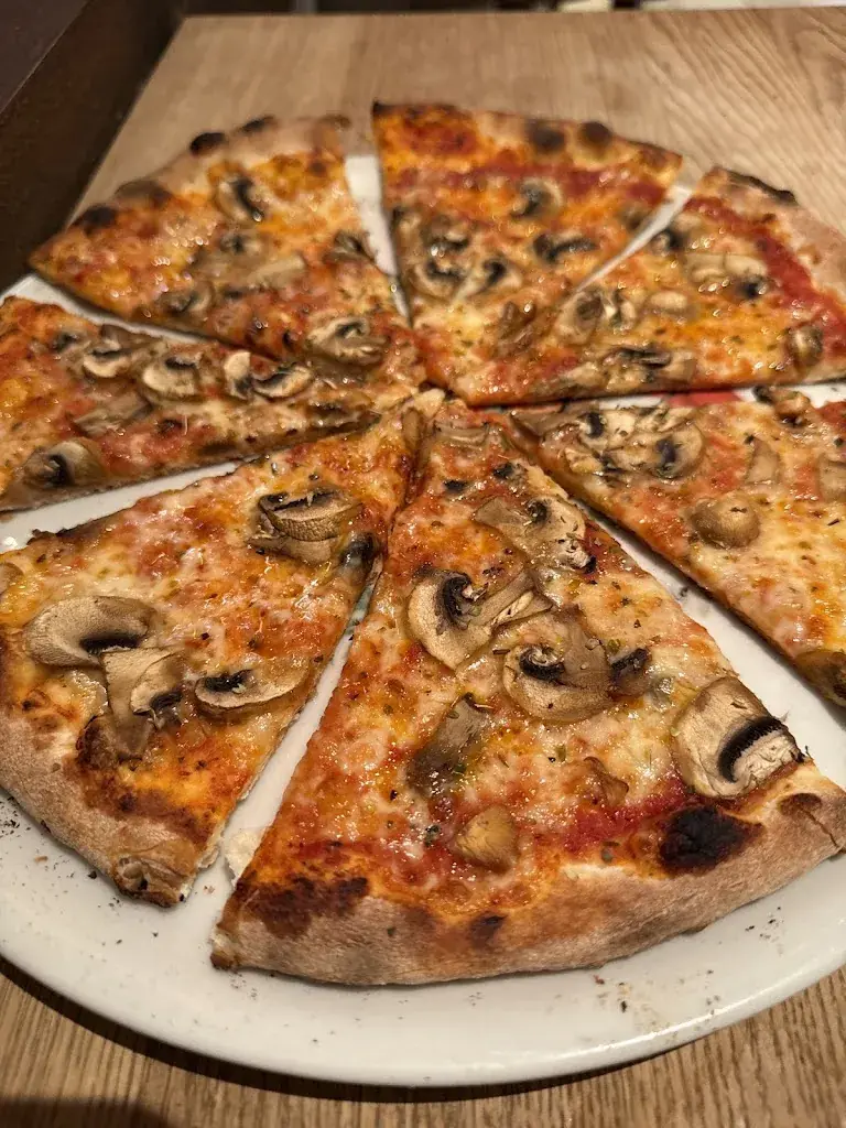 32Corner-Hermrigen_Hermrigen_slider_image_2