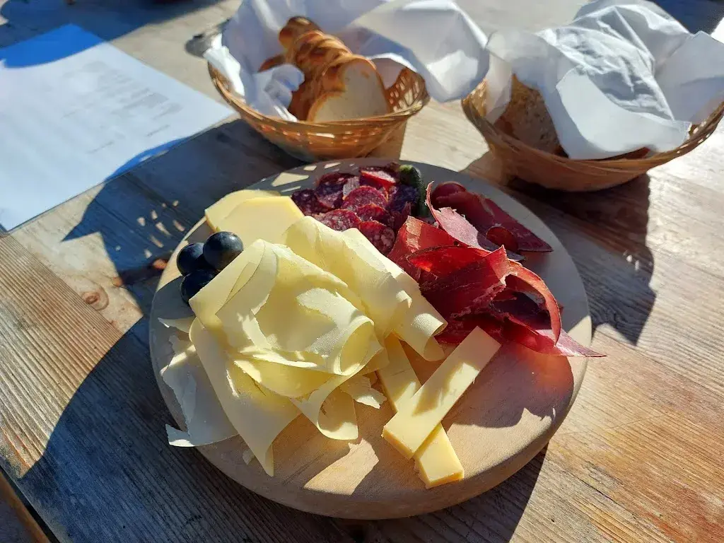 Menu_Bergrestaurant Sennhütte Menigwald_Diemtigen_image_5