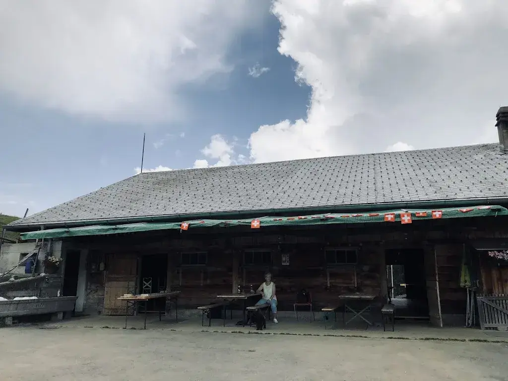 Beat Fritschi _Bergrestaurant Sennhütte Menigwald_Diemtigen_review