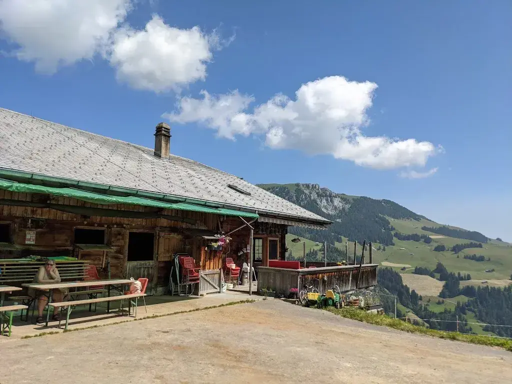 Bergrestaurant Sennhütte Menigwald_Diemtigen_slider_image_3