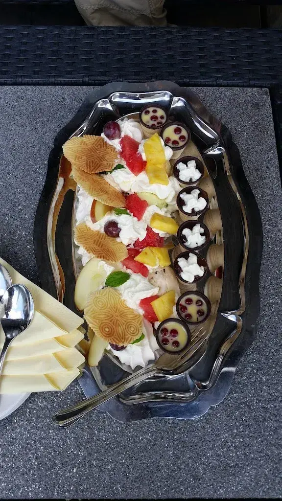 Menu_Restaurant mit Fondue Stübli_Diemtigen_image_9