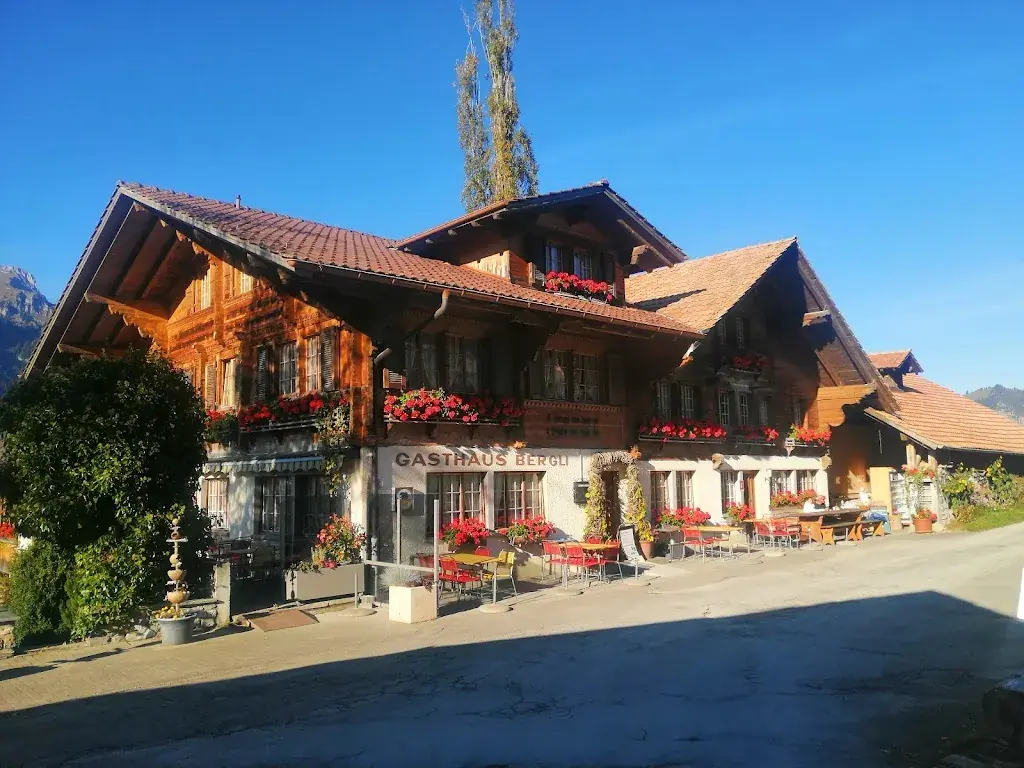 Gasthaus Bergli restaurant à Diemtigen