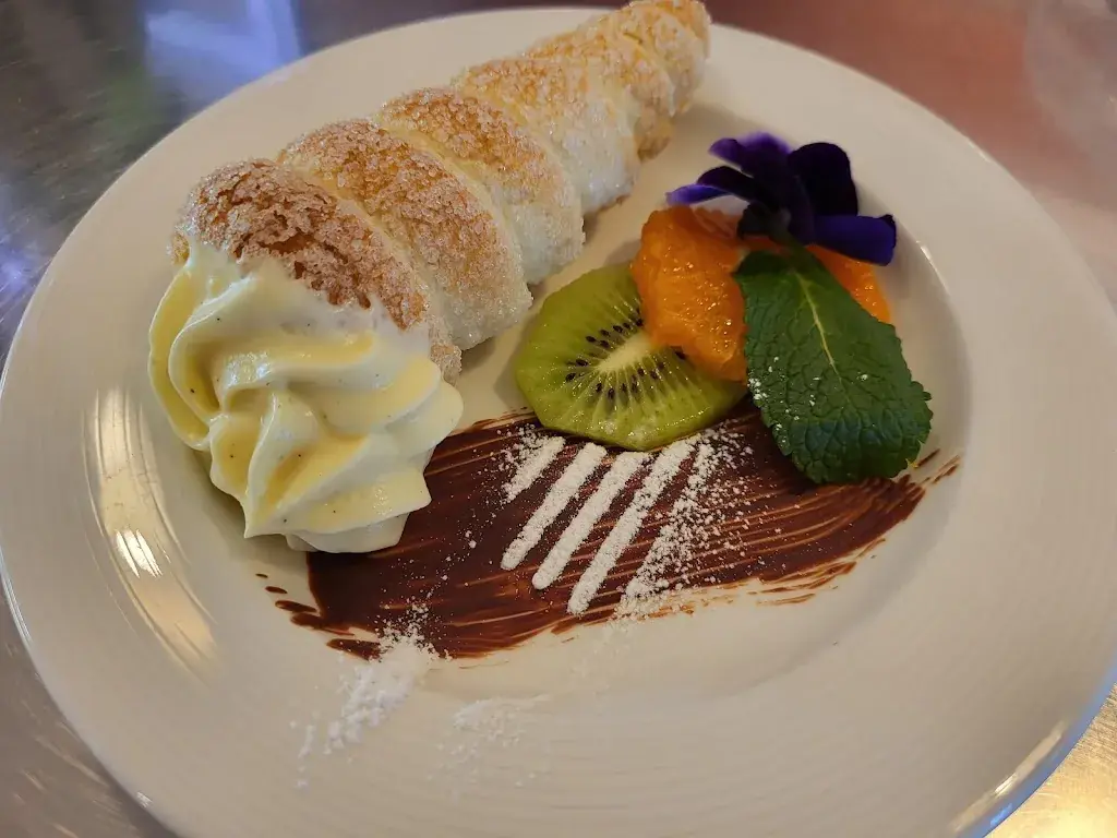 Restaurant Schlemmerei_Erlenbach im Simmental_slider_image_2