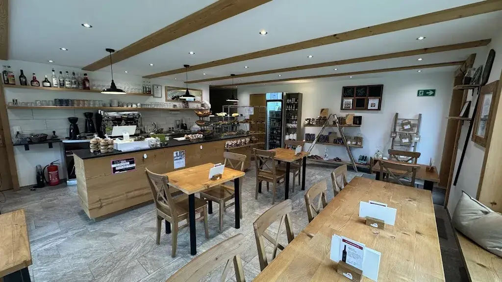 Brüggmattebeck Bäckerei Bistro_Boltigen_slider_image_1