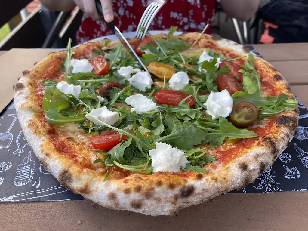 Menu_Pizzeria Bären_Hasliberg_image_5