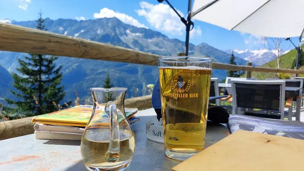 Menu_Berghaus Tälli Restaurant_Gadmen_image_3