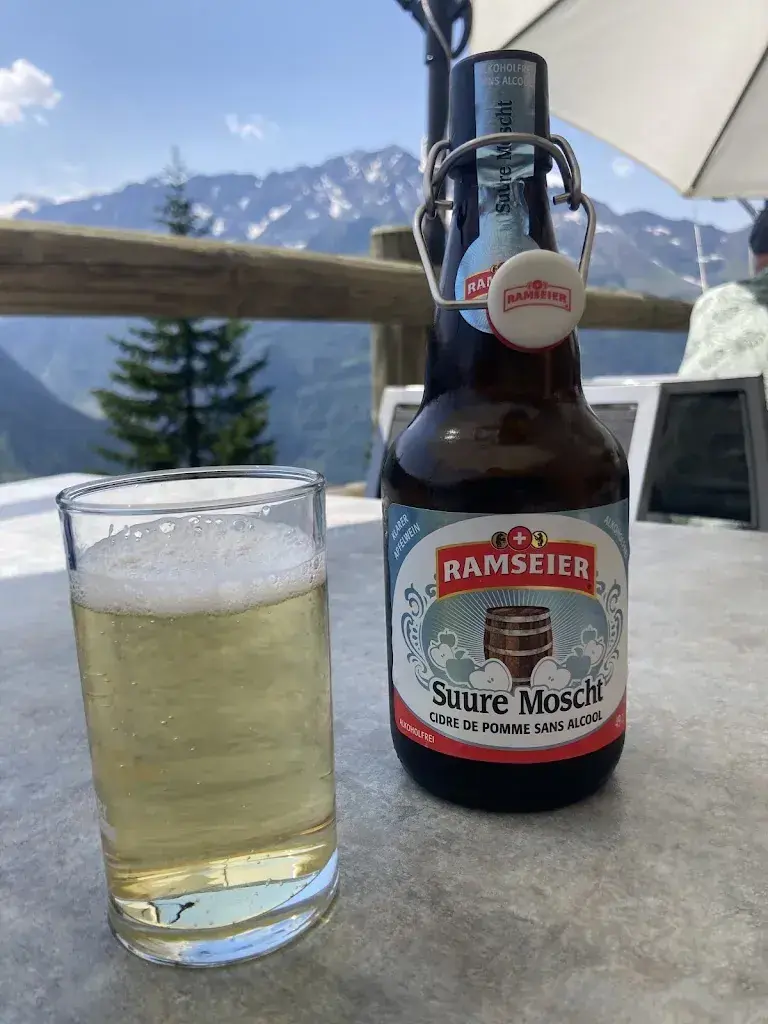 Menu_Berghaus Tälli Restaurant_Gadmen_image_4