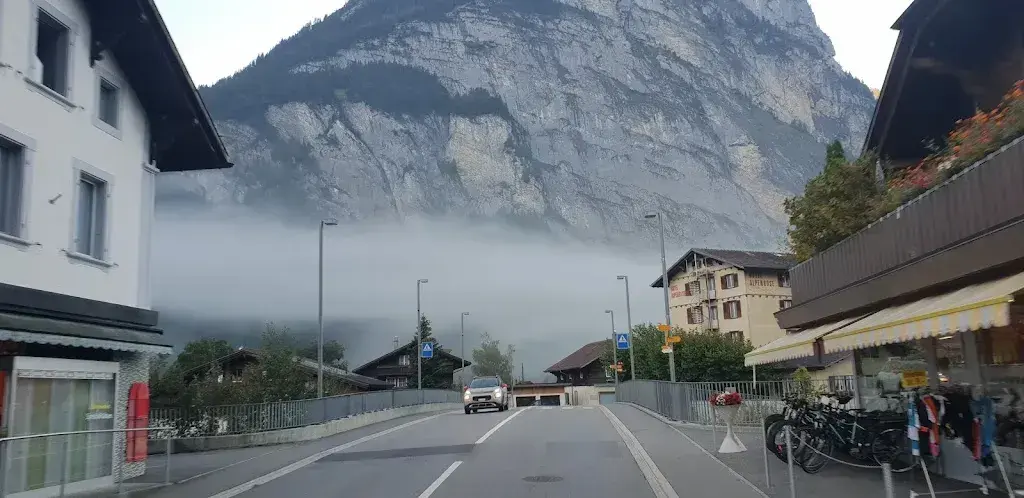 Yonfri Jose Jimenez Mendoza_Hotel Restaurant Bären_Gadmen_avis