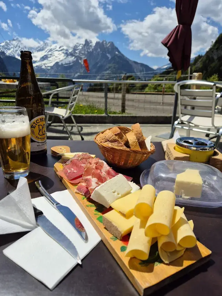 Restaurant Wagenkehr_Innertkirchen_slider_image_2