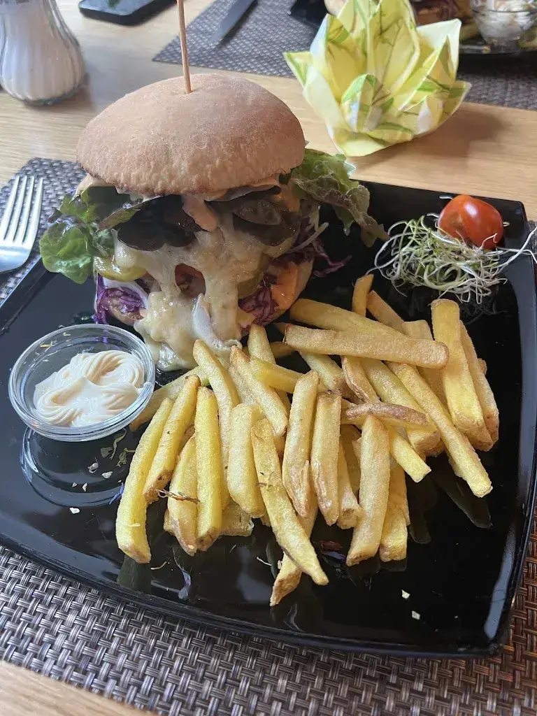 Menu_Restaurant Pöstli_Eischoll_image_5