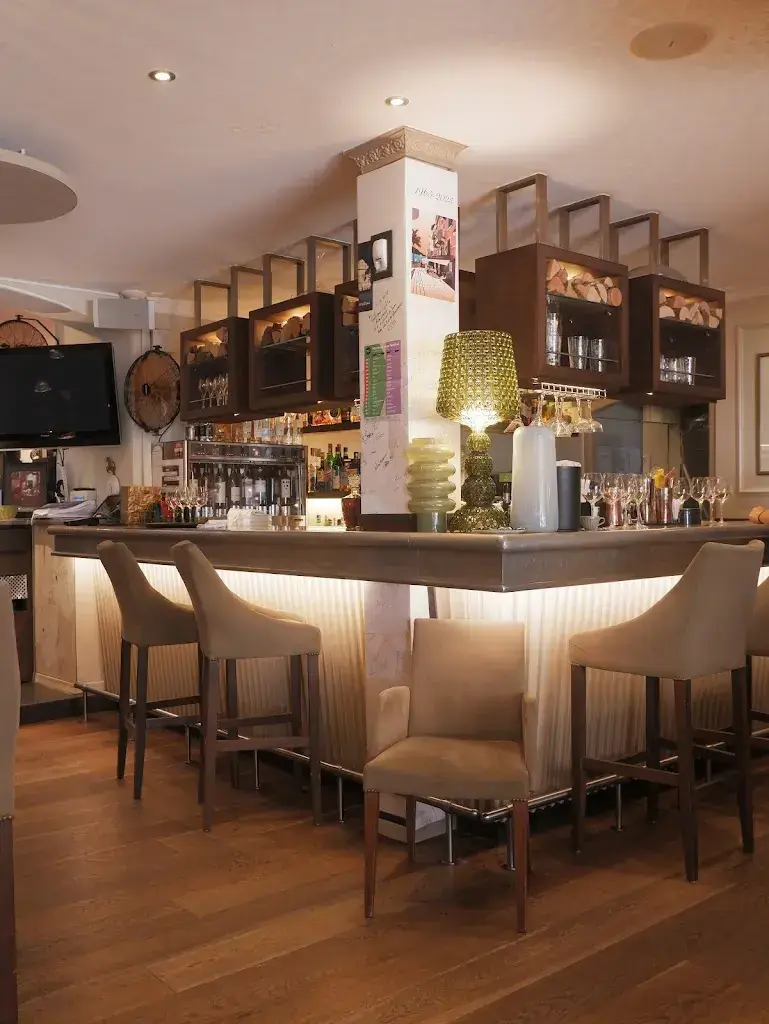 Rouvenaz_Montreux_slider_image_2