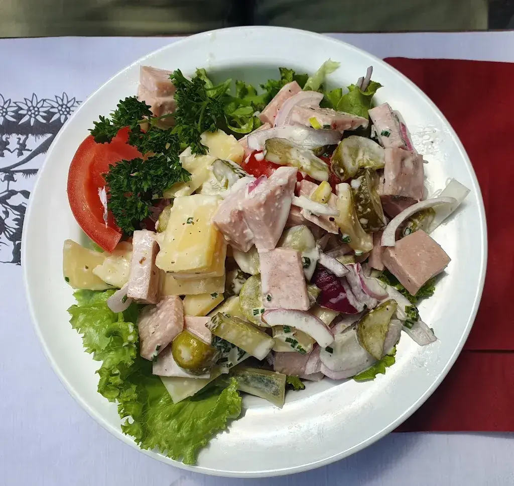 Inna Stamatov_Gasthof Bären_Zweisimmen_avis