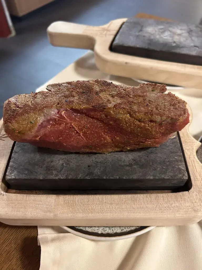 Brad Giang_Restaurant Reichenstein_Oeschseite_review