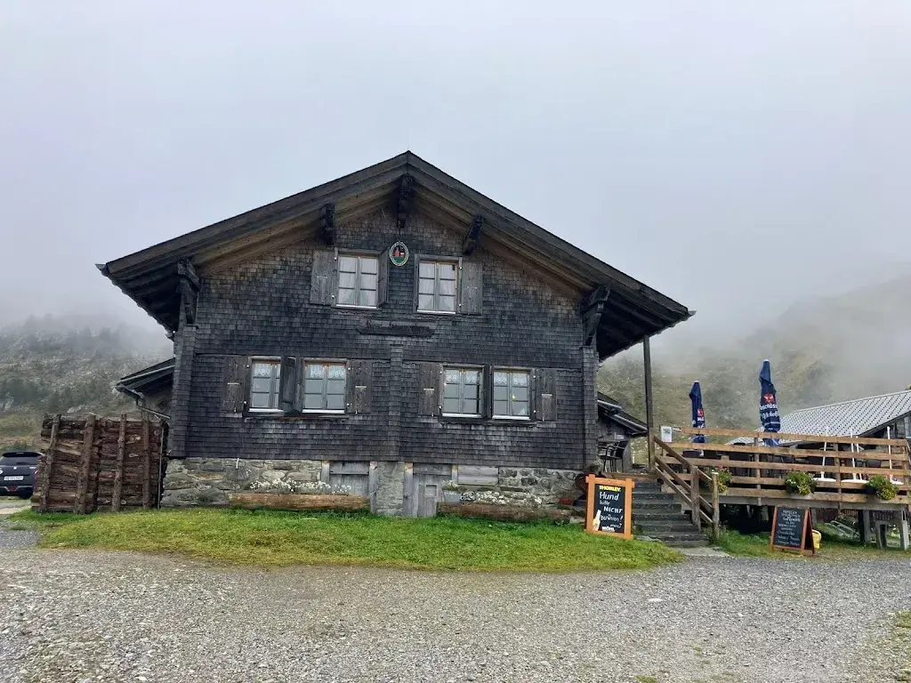 Nick_Berggasthaus Stierenberg_St. Stephan_review