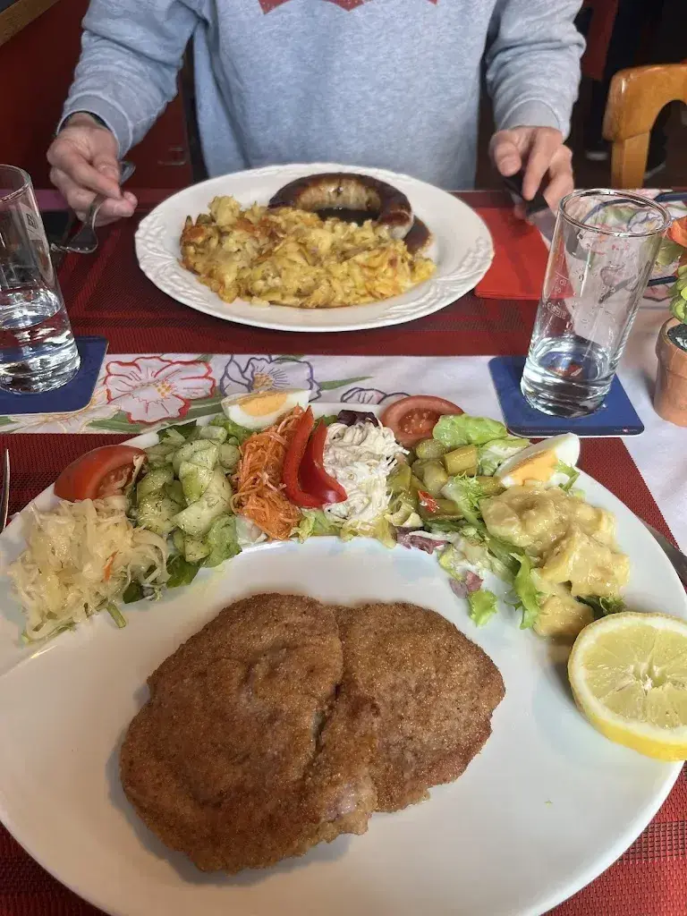 Elise de Fejer_Gastwirtschaft zum Adler_St. Stephan_review