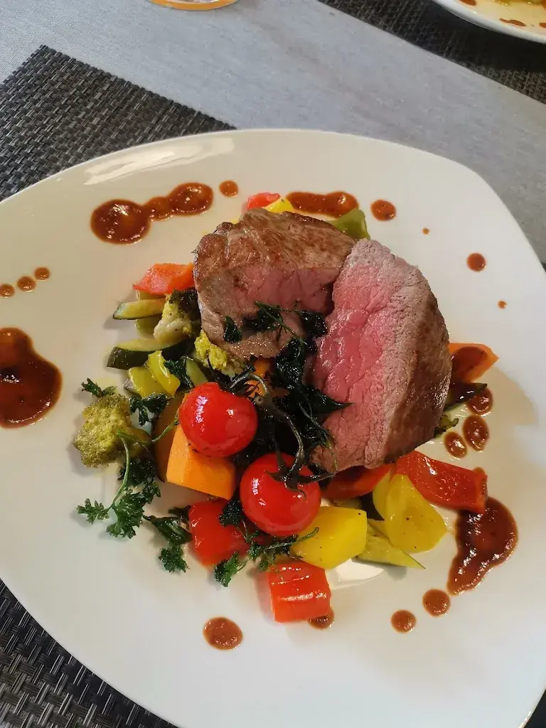 Lauwarme Milch_Restaurant Kreuz in Matten_St. Stephan_review