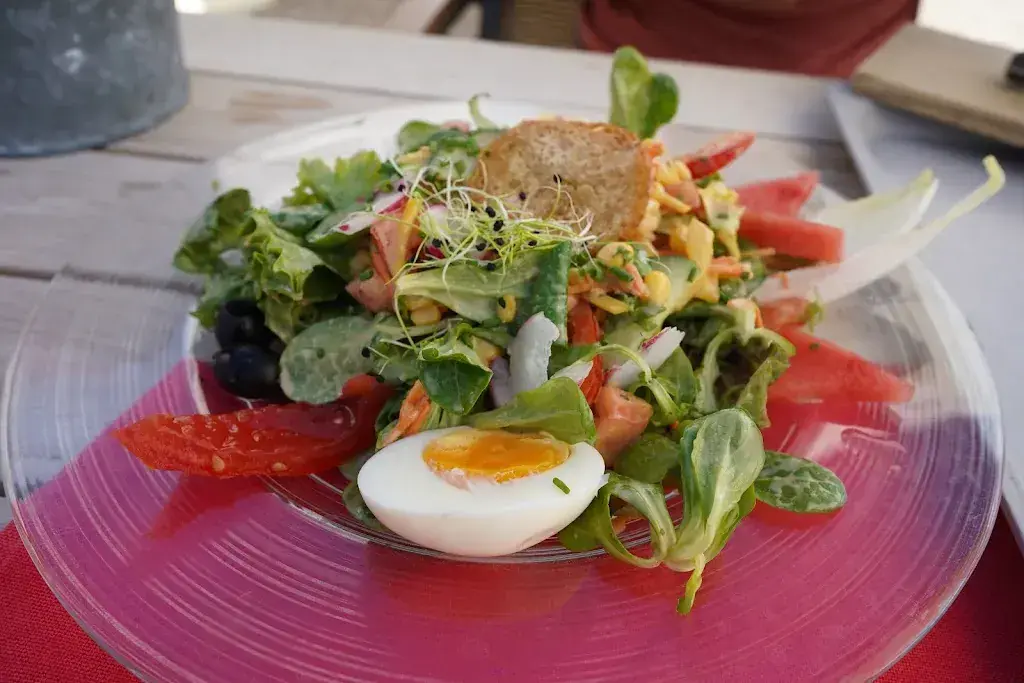 Amanda Weilenmann_Berghaus Wispile_Saanen_review