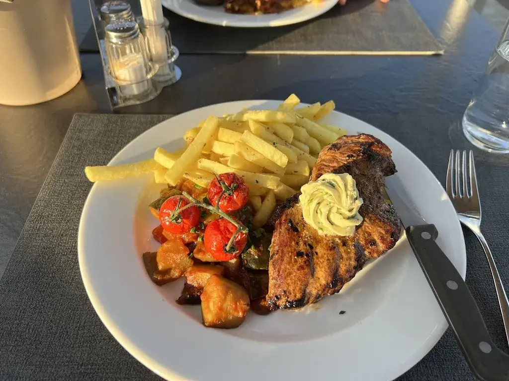 Menu_Restaurant Bühlberg - by Lenkerhof_Lenk_image_3