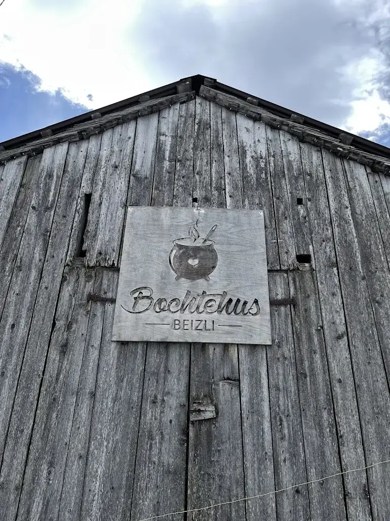 Dan Shuttleworth_Bochtehus Restaurant Lauenen_Lauenen_avis