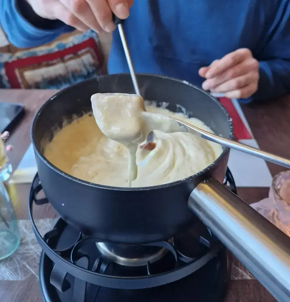 Gyewon Lee_Bochtehus Restaurant Lauenen_Lauenen_avis