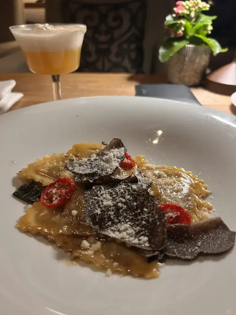 SRFC COMEDIE_The Alpina Lounge_Gstaad_review