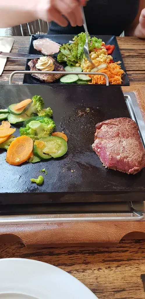 Menu_The Boat Restaurant_Gstaad_image_7