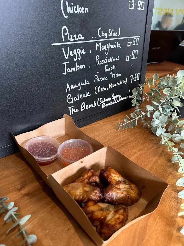 Menu_The Happy Nest_Schönried_image_1