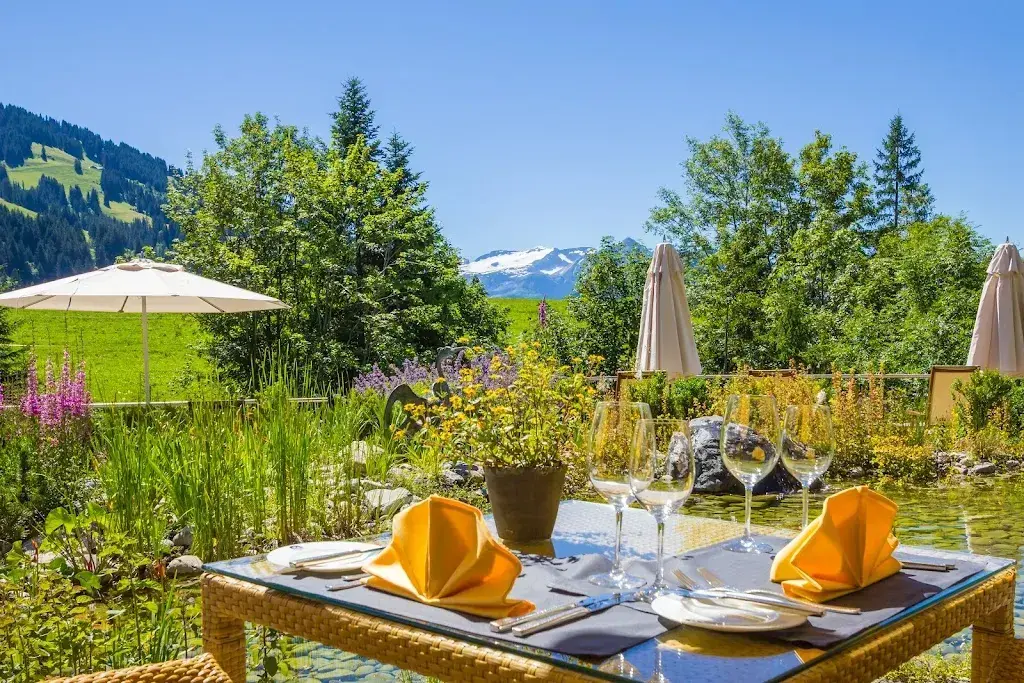 ERMITAGE Stuben_Schönried_slider_image_3