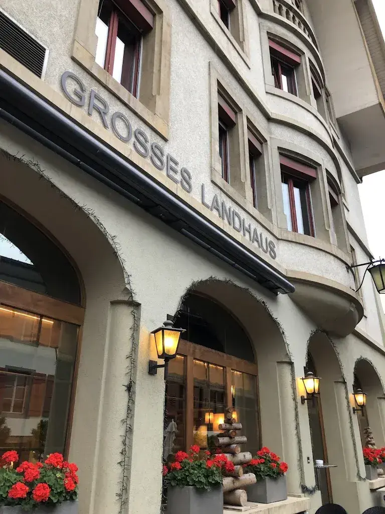 Mario Caruso_Restaurant Landhaus Saanen_Saanen_avis