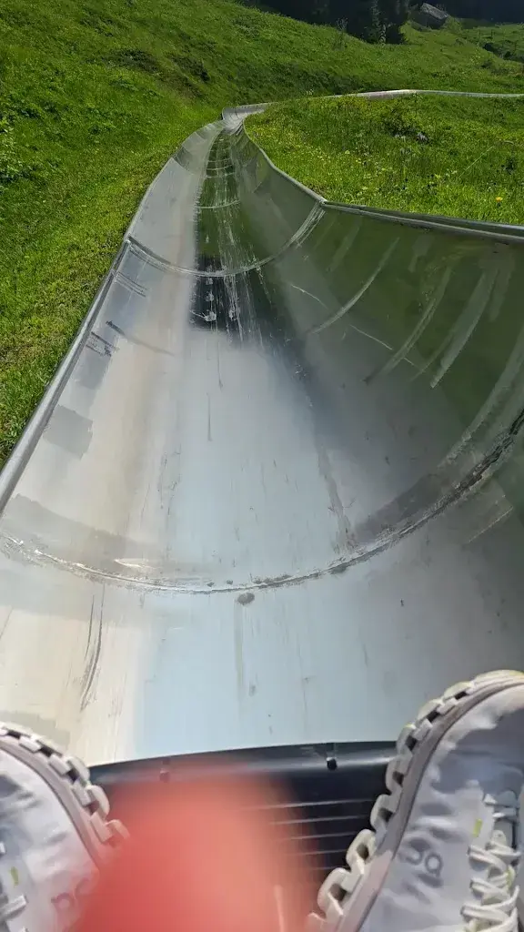 K. Hug_Rodelbahn Oeschinensee_Kandersteg_Bewertung