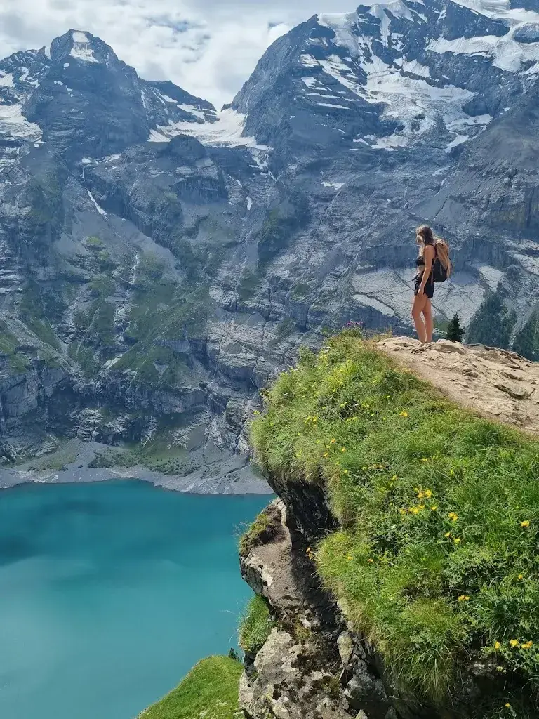 Baiba Gasūne_Hiking Path to Oeschinensee_Kandersteg_review
