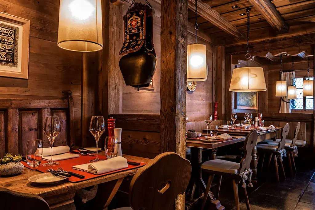 Swiss Stübli_Gstaad_slider_image_3