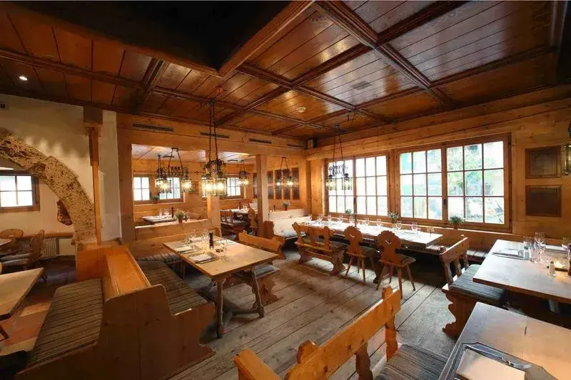 Restaurant La Gare restaurant in Gstaad