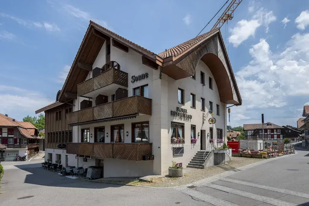Hotel Sonne Schwarzenburg – Self Check-in restaurant à Schwarzenburg