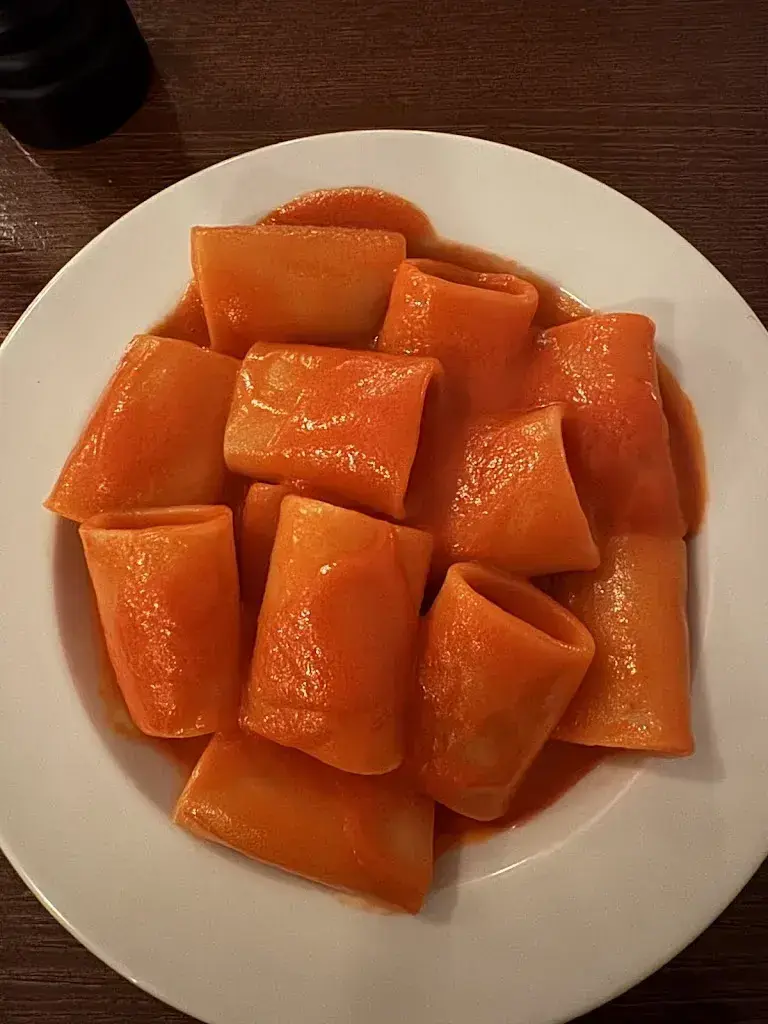 Samuel Cobbi_Hellys_Bern_review