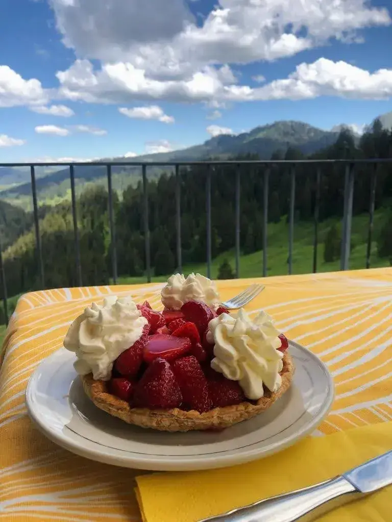 Hotel Restaurant Schwarzenbühl_Riffenmatt_slider_image_2