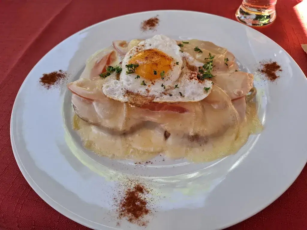 Yves Lehner_Berghütte Selital_Riffenmatt_Bewertung