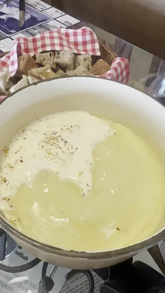 Ma Ja_Hotel Restaurant Hornfluh_Saanenmöser_avis