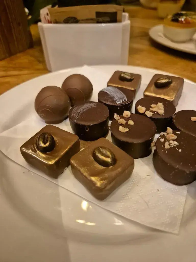 Menu_Charly's Gstaad AG_Gstaad_image_8