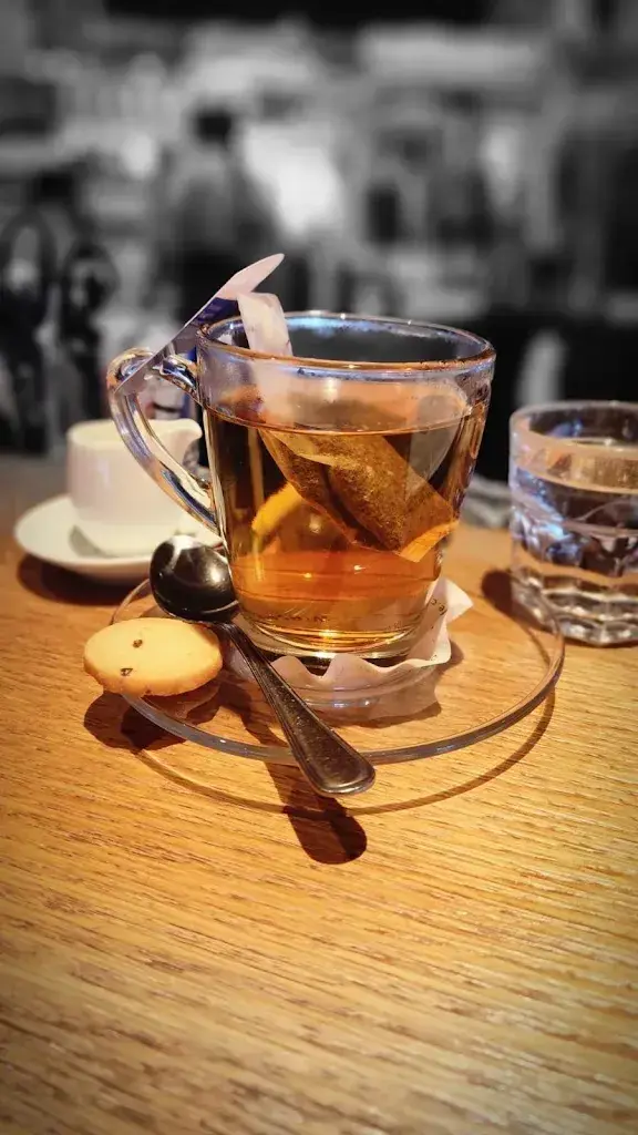 Carla Joao_Charly's Gstaad AG_Gstaad_review