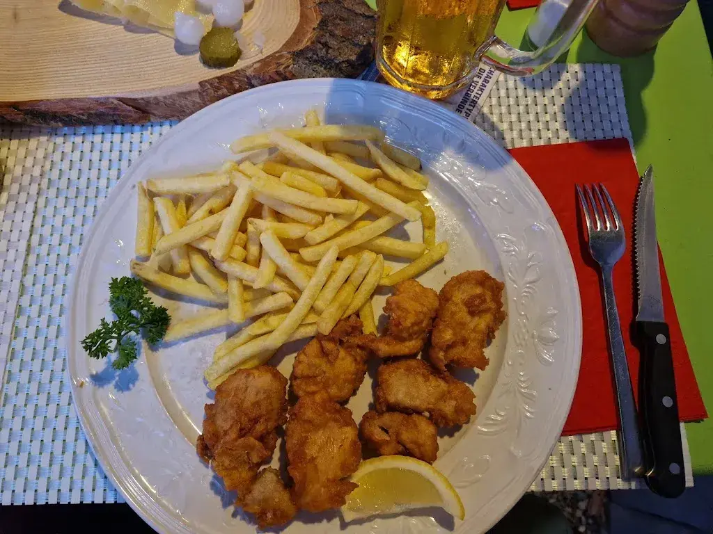 Anna Paduch_Löwen_Wohlen bei Bern_avis