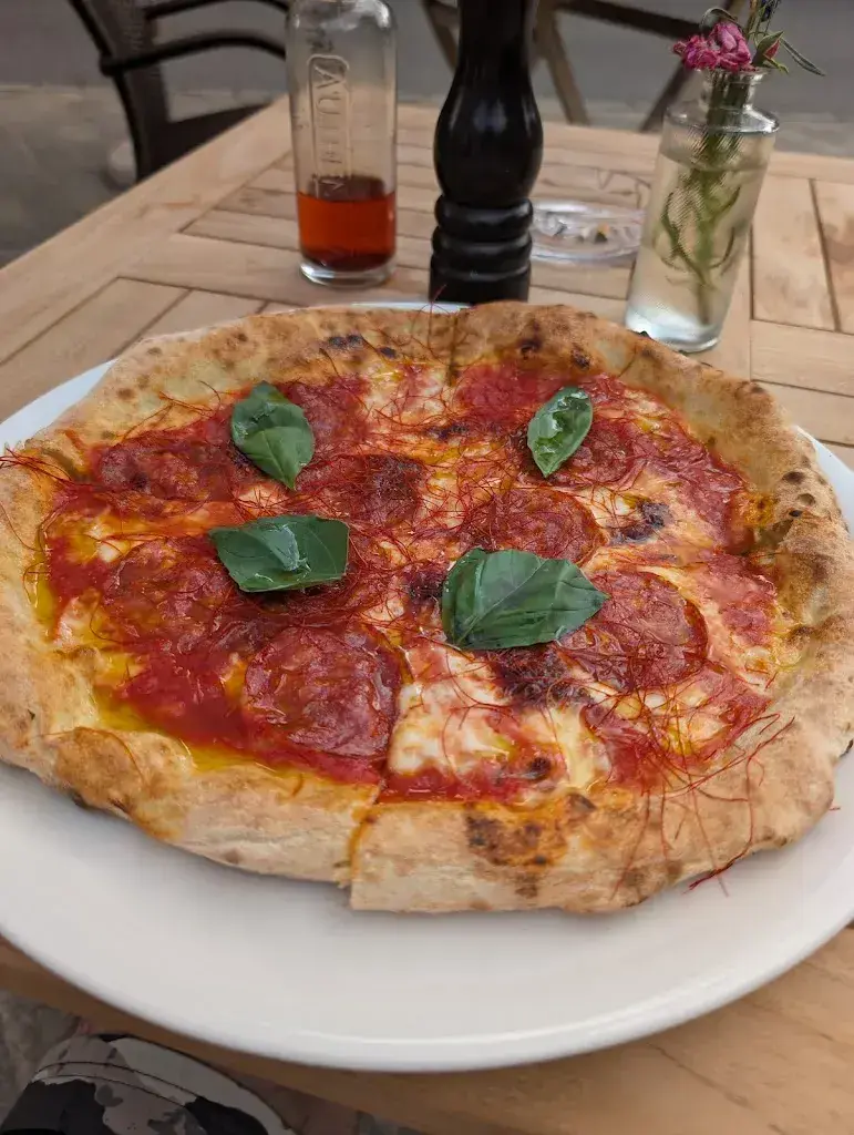 Misha_Cherry’s Bistro - Take away and Pizzeria_Saanen_review